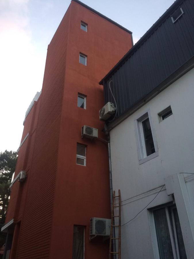 Hotel House By The Sea Kobuleti Exterior foto